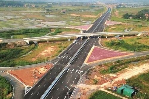 Đẩy nhanh tiến độ khởi công dự án đường cao tốc Dầu Giây - Liên Khương