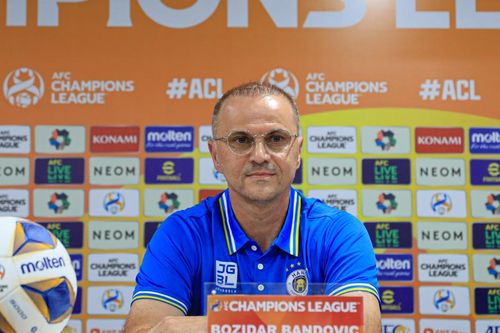 HLV trưởng Hà Nội FC: 'Giải đấu tại Việt Nam còn khoảng cách với châu lục'