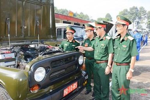 Thi xe tốt, lái xe giỏi toàn quân tại Trường Sĩ quan Lục quân 2