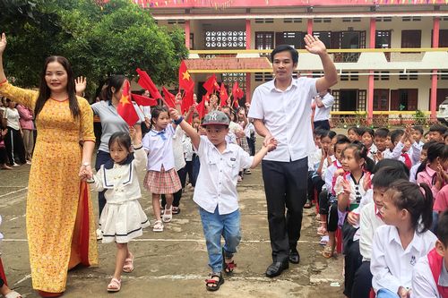Thanh Hóa cấm lợi dụng kêu gọi tài trợ để ép đóng góp đầu năm học