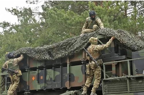 Ukraine nhận 'bảo bối' từ Mỹ, có thể tự sản xuất thiết bị quân sự?