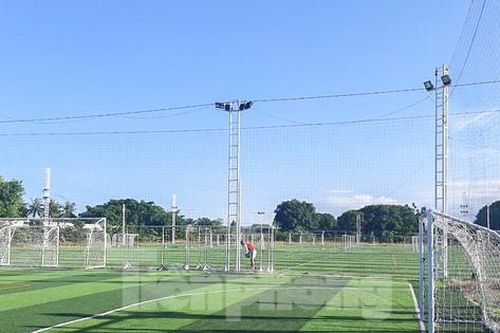Vụ cho thuê sân vận động Cam Ranh 'giá bèo': Cưỡng chế công trình vi phạm