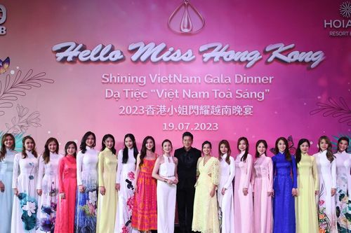 Thí sinh Hoa hậu Hồng Kông khám phá vẻ đẹp miền Trung Việt Nam