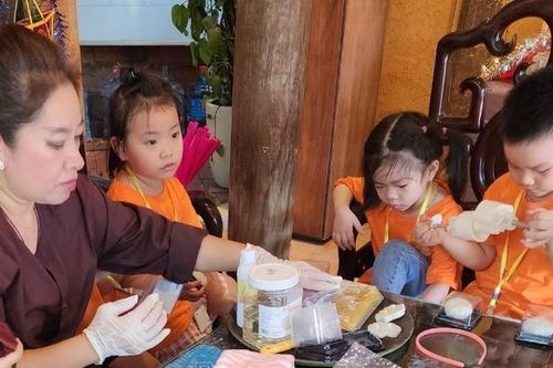 'Ký ức mùa trăng' tại Văn Miếu - Quốc Tử Giám