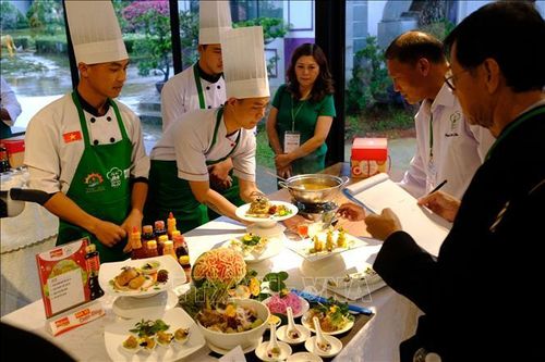 Xác lập kỷ lục 100 món ngon từ atiso Đà Lạt