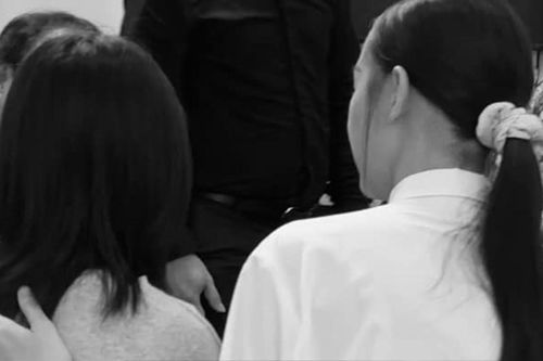 Hoa hậu Bảo Ngọc chia sẻ về tình trạng của em gái nuôi sau vụ cháy