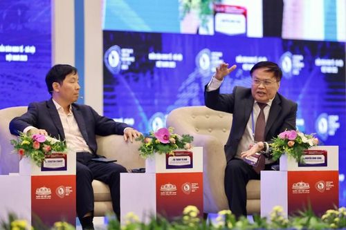 TS. Nguyễn Đình Cung: 'Thứ cần nhất hiện nay là niềm tin của doanh nghiệp, phải làm cho họ máu lửa, sôi sục đầu tư lên'