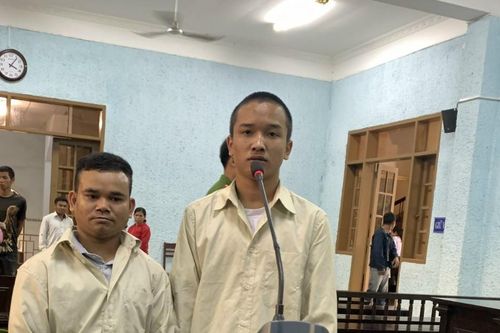 Lãnh án giết người từ chuyện chiếu đèn gây chói mắt