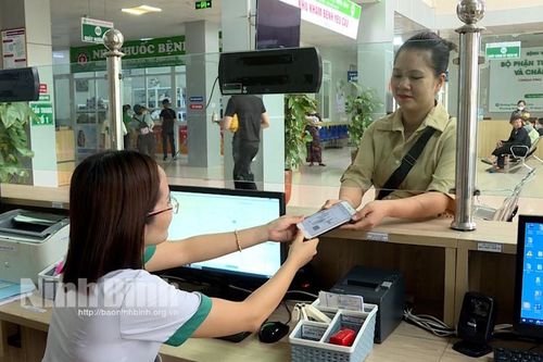 Bệnh viện Sản - Nhi Ninh Bình: Tích cực chuyển đổi số trong khám, chữa bệnh