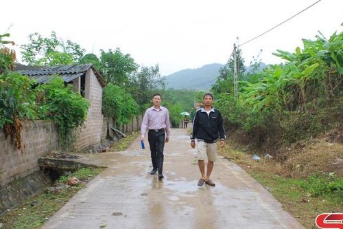 Đẩy mạnh phong trào làm đường GTNT