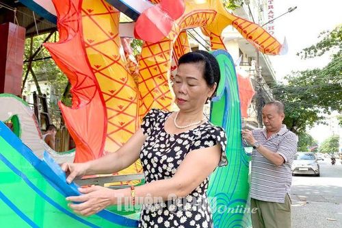 Hết mình vì việc chung