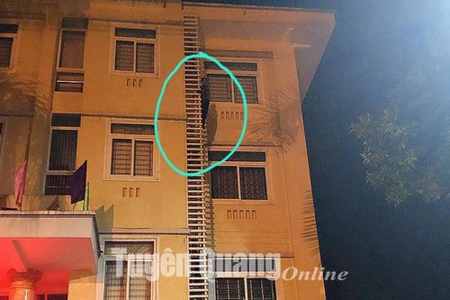 Khống chế thành công đối tượng 'ngáo đá'