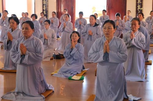 Chùa Tỉnh Hội (Bình Thuận) tổ chức ngày tu Bát Quan trai