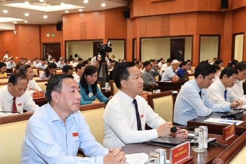 TP. Hồ Chí Minh: Tăng tốc 'con tàu mang số 98'