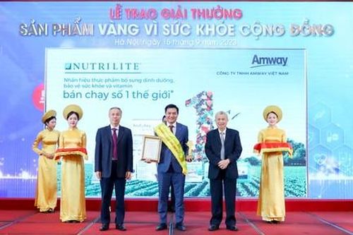 Lần thứ 11 Amway Việt Nam nhận giải thưởng 'sản phẩm vàng vì sức khỏe cộng đồng'