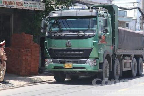 TPHCM: Hơn 5.000 xe vi phạm sau một tháng tổng kiểm tra ôtô kinh doanh vận tải