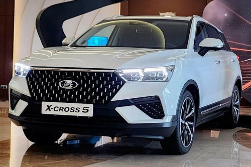 Hạ viện Nga loại bỏ xe sang phương Tây quay trở lại sử dụng 'huyền thoại' Lada