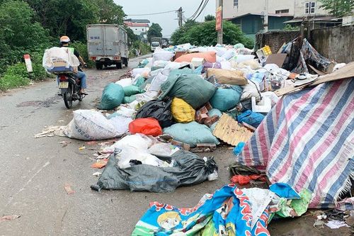 Hoài Đức: Bao giờ hết cảnh 'sống chung' với ô nhiễm?