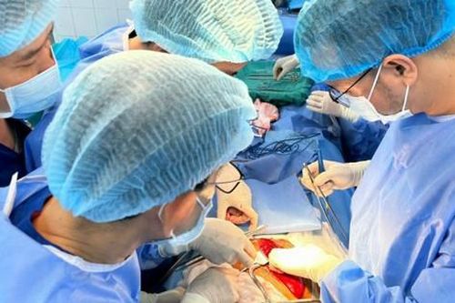 Hải Phòng: Thực hiện thành công ca ghép thận thứ 3 cùng huyết thống