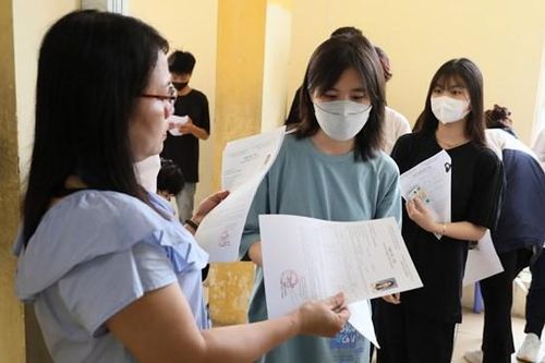 Giữ ổn định phương thức thi trên giấy