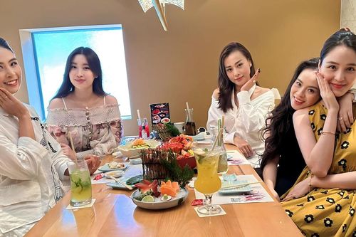 Đỗ Mỹ Linh, Phương Oanh... đọ sắc chung khung hình