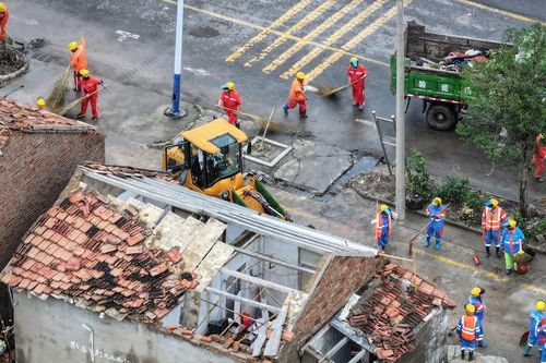 Trung Quốc: Lốc xoáy khiến 5 người thiệt mạng, nhiều người bị thương