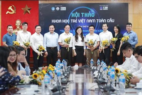 Khai mạc Hội thảo Khoa học trẻ Việt Nam toàn cầu lần thứ II