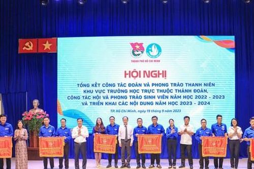 TP. HCM: Vinh danh 4 tập thể đoạt giải thưởng mô hình, giải pháp tiêu biểu 'Bồ Câu Trắng'