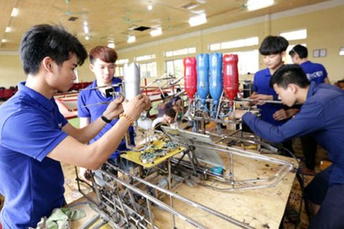Cam kết việc làm, thay đổi tư duy về giáo dục nghề nghiệp