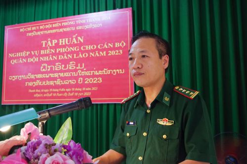 Tập huấn nghiệp vụ Biên phòng cho cán bộ Quân đội nhân dân Lào