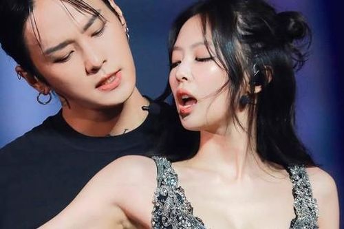 Số tiền BlackPink kiếm được từ chuyến lưu diễn vòng quanh thế giới