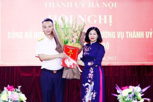 Công bố quyết định của Ban Thường vụ Thành ủy Hà Nội về công tác cán bộ