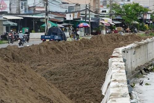 Chủ tịch Cần Thơ 'thúc' tiến độ giải ngân dự án kè bờ sông nghìn tỷ