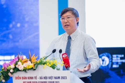 Cần ưu tiên đầu tư năng lượng tái tạo, thúc đẩy chuyển đổi xanh
