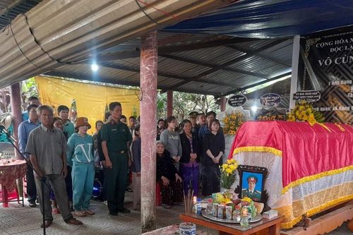 Cuộc đời người anh hùng tạo kỳ tích dưới dãy Trường Sơn huyền thoại