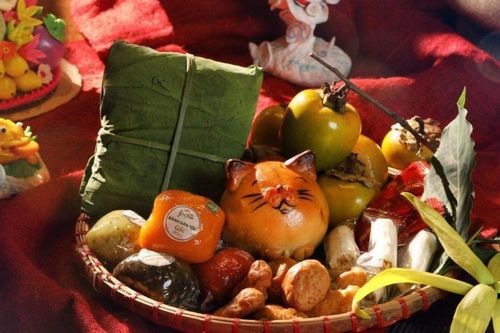 Thu vọng nguyệt - đưa thu xưa về trong phố
