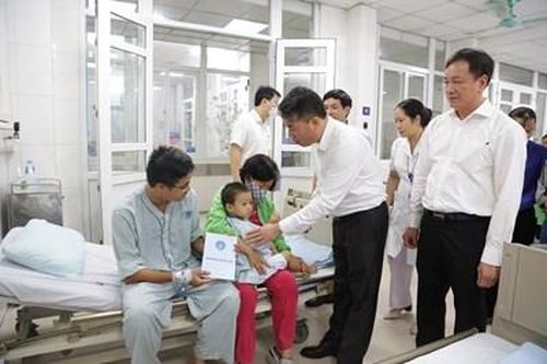 Vụ cháy chung cư mini: BHXH Việt Nam chi trả trực tiếp cho thân nhân của người mất tại nhà