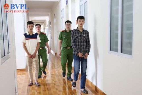 Bắt nhanh 2 đối tượng cướp giật dây chuyền vàng