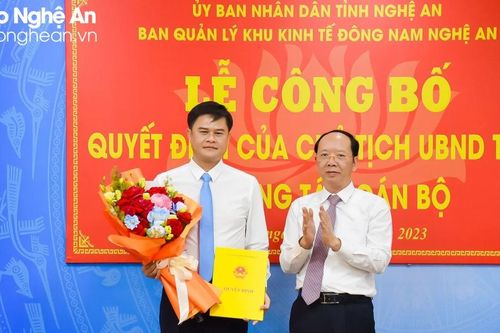 Công bố, trao Quyết định bổ nhiệm Phó trưởng Ban Quản lý Khu Kinh tế Đông Nam Nghệ An