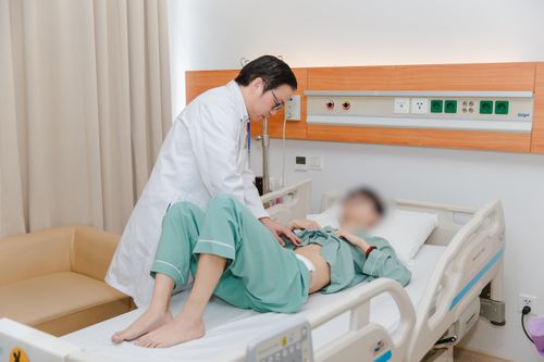 Đại phẫu cho ca mắc ung thư xương với khối u trên 20cm hiếm gặp