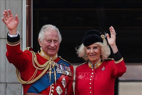 Nhà vua Anh Charles III bắt đầu chuyến thăm chính thức Pháp