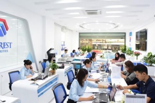 Quỹ đầu tư liên quan Chủ tịch Chứng khoán Everest mua 5 triệu cổ phiếu EVS