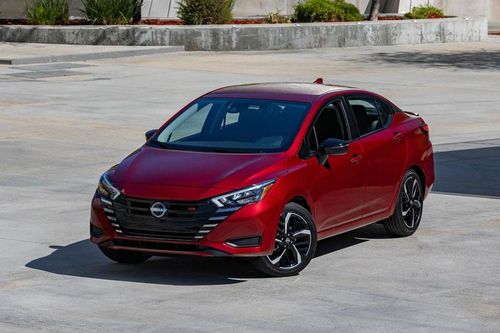 Top 10 ôtô rẻ nhất năm 2023: Nissan Versa đứng đầu