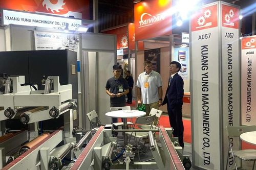 Doanh nghiệp gỗ tiếp cận công nghệ sản xuất tự động