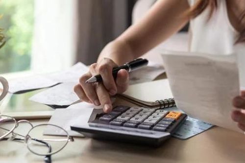 44% người bắt đầu tiết kiệm ở độ tuổi 20 và 30 muốn nghỉ hưu ở tuổi 60, nhưng rất ít người đi đúng hướng