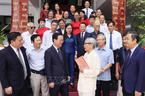 Chủ tịch nước Võ Văn Thưởng dự Lễ giới thiệu tác phẩm 'Còn có ai người khóc Tố Như'