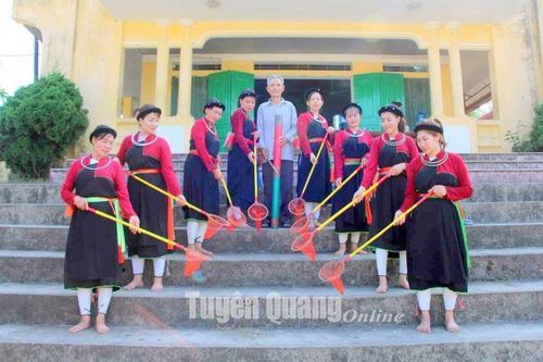 Nghệ nhân gìn giữ di sản
