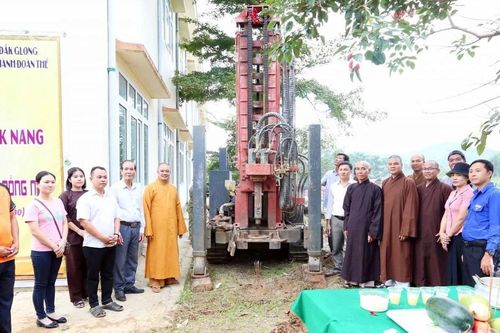 Đắk Nông: Lễ động thổ khoan giếng tặng Trường THCS Đắk Nang