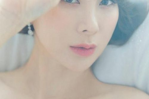 Nữ ca sĩ đình đám bị chồng doanh nhân đâm đơn ly dị chỉ sau 7 tháng cưới, lên tiếng trong sự ngỡ ngàng