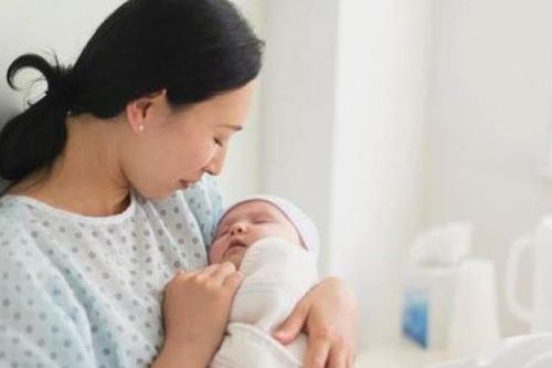 Sản phụ sau sinh có nên bồi bổ bằng nhân sâm?